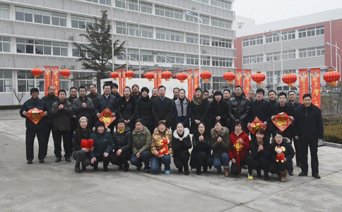 恒鑫化工祝新老客戶新春快樂，心想事成！